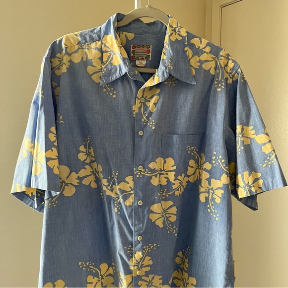 Reyn Spooner Blue and Yellow Hibiscus Shirt - Picture 2 of 9